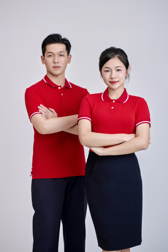 Company Uniform Polo Shirts: Not Only Convenient but Also a Symbol of Professionalism